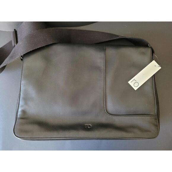 ro RMD Studios Genuine Leather Laptop Bag